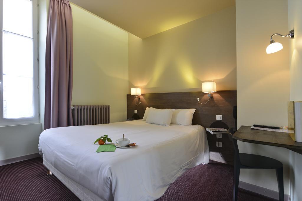 Hotel Accostage De La Concurrence 2*