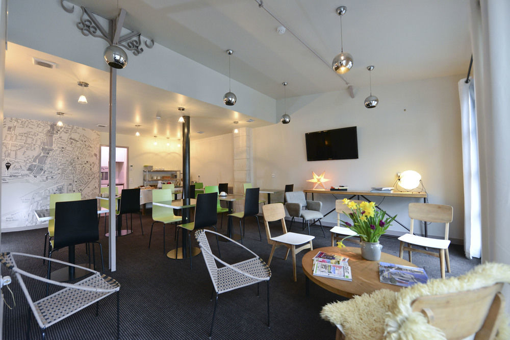 Hotel Accostage De La Concurrence La Rochelle (Charente-Maritime)